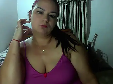 Snapshot of Roja_tentacion chatting on 02-11-26, 09:47 Roja tentacion online show from 02-11-26, 09:47