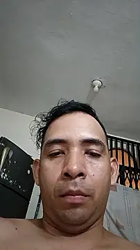 Snapshot of paladito01 chatting on 05-23-26, 05:56 paladito01 online show from 05-23-26, 05:56