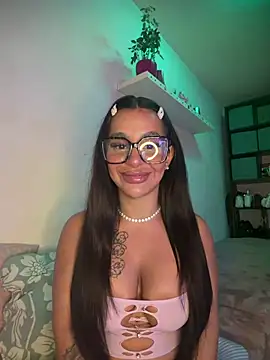 sweetxlayla online show from 06-30-26, 07:48