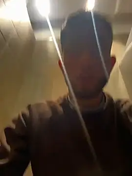 liam bronw online show from 07-04-26, 04:13