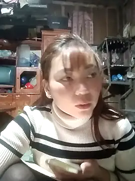 Snapshot of Miu_baby01 chatting on 01-07-26, 12:57 Miu baby01 online show from 01-07-26, 12:57