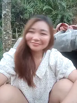 Snapshot of Miu_baby01 chatting on 05-06-26, 10:37 Miu baby01 online show from 05-06-26, 10:37