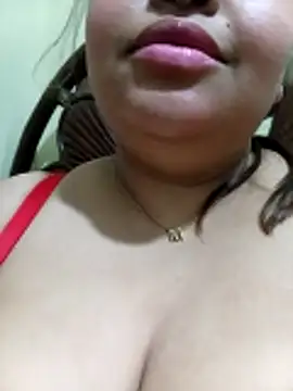 Snapshot of shahd0019 chatting on 03-15-26, 12:38 shahd0019 online show from 03-15-26, 12:38