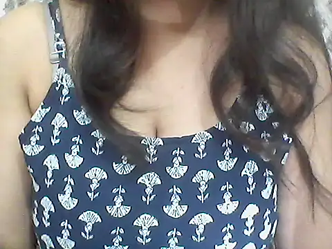 Snapshot of _Daisy chatting on 04-03-26, 07:34 Daisy online show from 04-03-26, 07:34