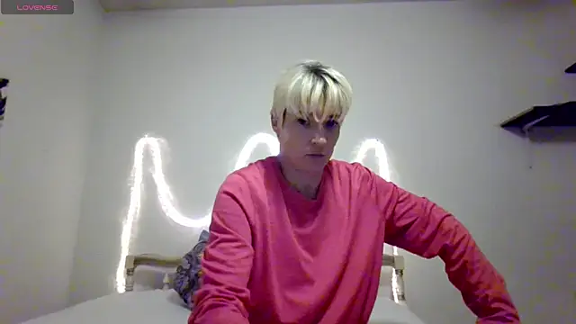 CrystalGeyserSmyth online show from 04-20-26, 07:44