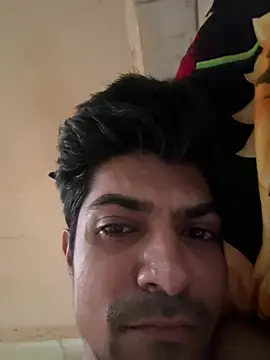 Snapshot of zxcvgf12300 chatting on 05-16-26, 10:12 zxcvgf12300 online show from 05-16-26, 10:12
