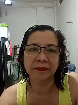 Snapshot of Olivia_74 chatting on 01-14-26, 01:28 Olivia 74 online show from 01-14-26, 01:28