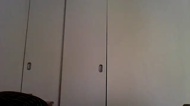 Snapshot of brian0548 chatting on 01-06-26, 04:54 brian0548 online show from 01-06-26, 04:54