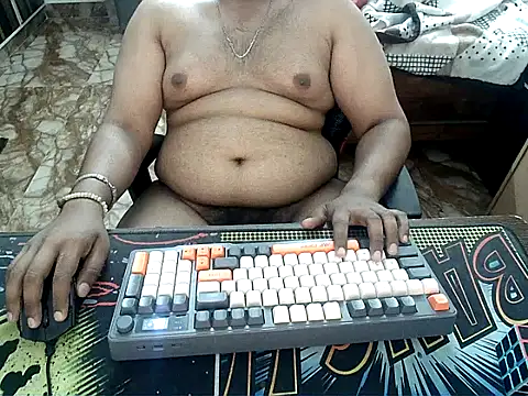 Snapshot of maxi23932 chatting on 04-22-26, 08:50 maxi23932 online show from 04-22-26, 08:50