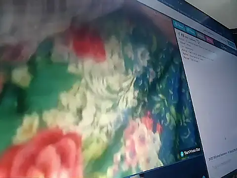 Snapshot of maxi23932 chatting on 05-01-26, 10:03 maxi23932 online show from 05-01-26, 10:03