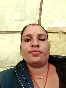 Snapshot of Hot_hiuj chatting on 01-08-26, 09:11 Hot hiuj online show from 01-08-26, 09:11