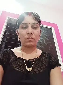 Hot ree85 online show from 05-24-26, 07:57