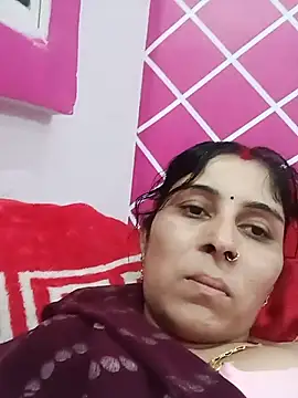 Hot ree85 online show from 06-02-26, 02:41
