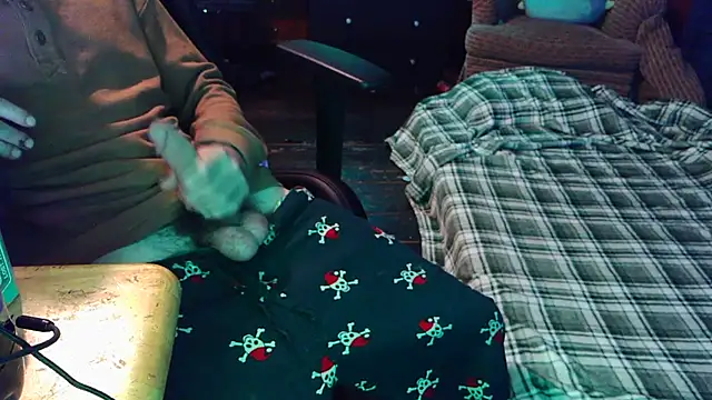 BotanicEntry1 online show from 02-13-26, 02:51