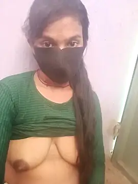 Snapshot of Kinjal_setty chatting on 05-17-26, 05:16 Kinjal setty online show from 05-17-26, 05:16