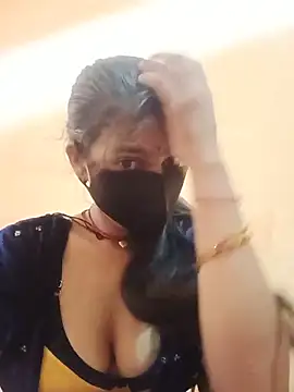 Snapshot of Kinjal_setty chatting on 06-11-26, 02:33 Kinjal setty online show from 06-11-26, 02:33