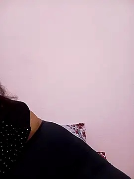 Snapshot of Ammu14399 chatting on 01-06-26, 06:00 Ammu14399 online show from 01-06-26, 06:00