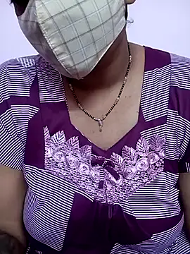 Snapshot of Ammu14399 chatting on 02-02-26, 07:40 Ammu14399 online show from 02-02-26, 07:40