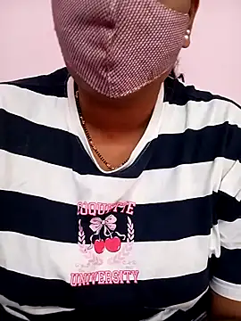 Snapshot of Ammu14399 chatting on 02-22-26, 10:14 Ammu14399 online show from 02-22-26, 10:14