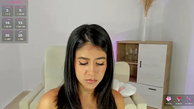 Snapshot of Sussan_Monroe chatting on 01-17-26, 09:25 Sussan Monroe online show from 01-17-26, 09:25