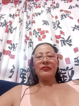 Snapshot of Salome_69 chatting on 06-27-26, 07:19 Salome 69 online show from 06-27-26, 07:19