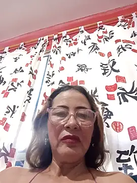 Snapshot of Salome_69 chatting on 07-17-26, 02:34 Salome 69 online show from 07-17-26, 02:34