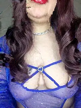 Snapshot of Doodqueen chatting on 01-05-26, 08:12 Doodqueen online show from 01-05-26, 08:12