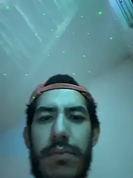 Snapshot of vinihfeh chatting on 07-18-26, 01:54 vinihfeh online show from 07-18-26, 01:54