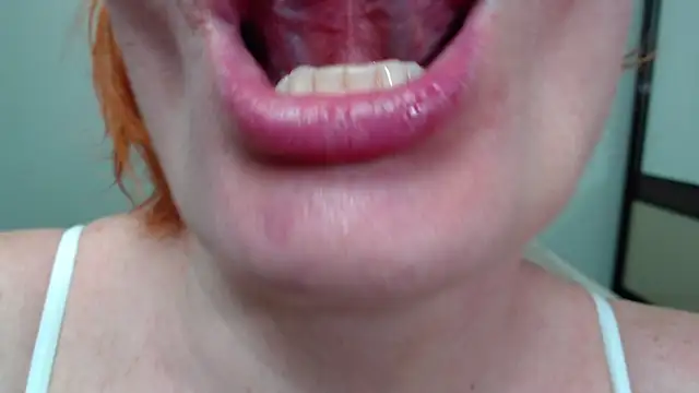 Snapshot of _Sweet_Dream_ chatting on 02-09-25, 03:12 Sweet Dream online show from 02-09-25, 03:12