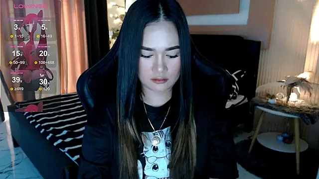 Snapshot of simplykhate chatting on 01-14-26, 01:33 simplykhate online show from 01-14-26, 01:33