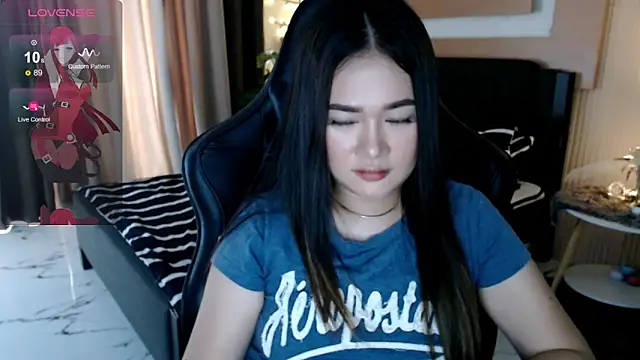 Snapshot of simplykhate chatting on 01-19-26, 03:10 simplykhate online show from 01-19-26, 03:10