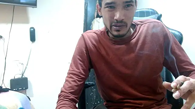 Snapshot of Calientes96 chatting on 02-06-26, 02:16 Calientes96 online show from 02-06-26, 02:16