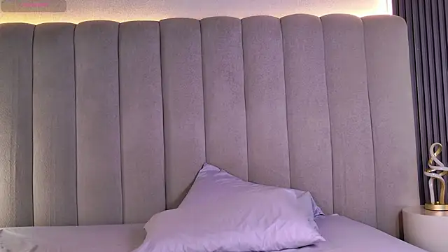 Snapshot of Kimi_Hotdrip chatting on 01-07-26, 05:10 Kimi Hotdrip online show from 01-07-26, 05:10