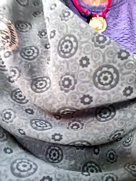 Queen chayna online show from 04-06-26, 04:32