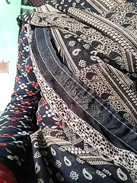 Snapshot of Queen_chayna chatting on 07-04-26, 03:13 Queen chayna online show from 07-04-26, 03:13