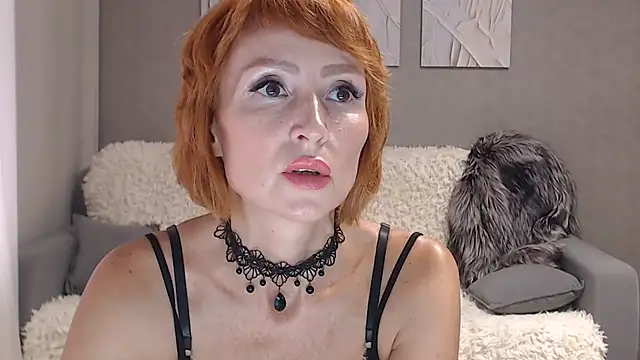 Snapshot of Miss_RedFoxy chatting on 07-31-26, 03:06 Miss RedFoxy online show from 07-31-26, 03:06