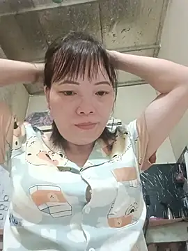 Snapshot of Sana-vn chatting on 06-19-26, 05:34 Sana-vn online show from 06-19-26, 05:34