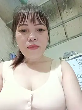 Snapshot of Sana-vn chatting on 07-08-26, 10:09 Sana-vn online show from 07-08-26, 10:09