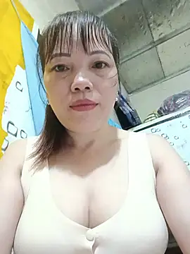 Snapshot of Sana-vn chatting on 07-09-26, 10:30 Sana-vn online show from 07-09-26, 10:30