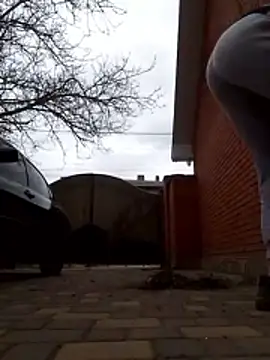 Lily Viola online show from 04-08-26, 06:35