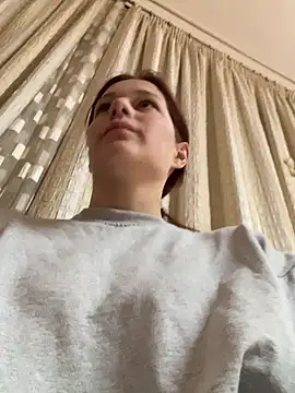 Lily Viola online show from 05-14-26, 06:20