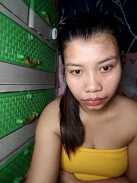 Snapshot of XxLexibabyXx chatting on 01-10-26, 01:57 XxLexibabyXx online show from 01-10-26, 01:57