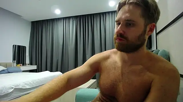 LorenzoLux online show from 04-11-26, 07:51