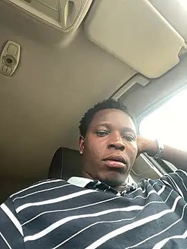 Snapshot of Bigchocco chatting on 05-10-26, 01:49 Bigchocco online show from 05-10-26, 01:49