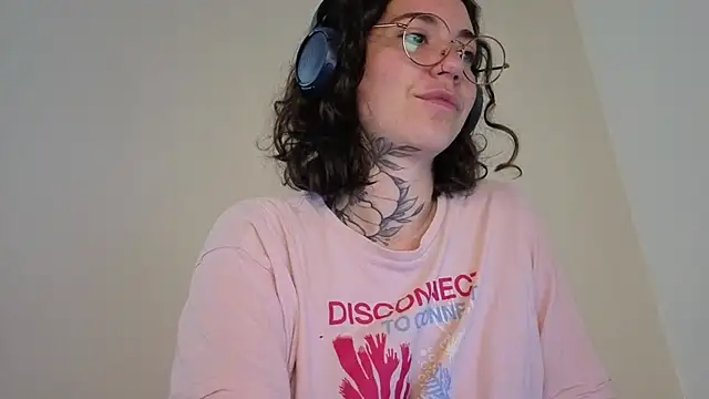 Dirty Pink online show from 06-03-26, 08:17