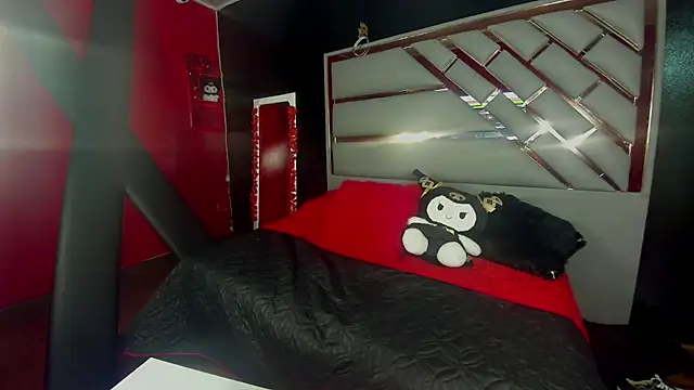 Mia Miller001 online show from 02-19-26, 07:21