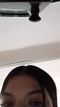 Snapshot of saray_reesee chatting on 02-27-26, 03:56 saray reesee online show from 02-27-26, 03:56