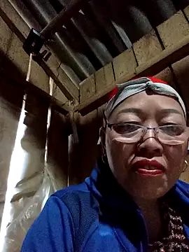 Agnes-baby online show from 03-15-26, 11:33