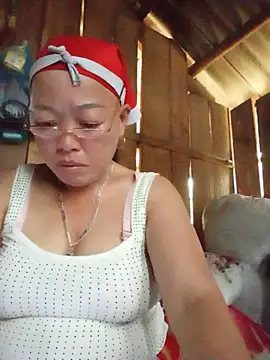 Snapshot of Agnes-baby chatting on 07-18-26, 10:08 Agnes-baby online show from 07-18-26, 10:08