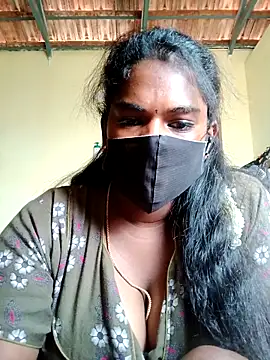 Milky Julia online show from 03-21-26, 05:23